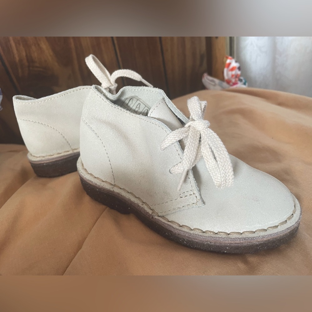 New Crewcuts offwhite Leather upper rubber sole boots